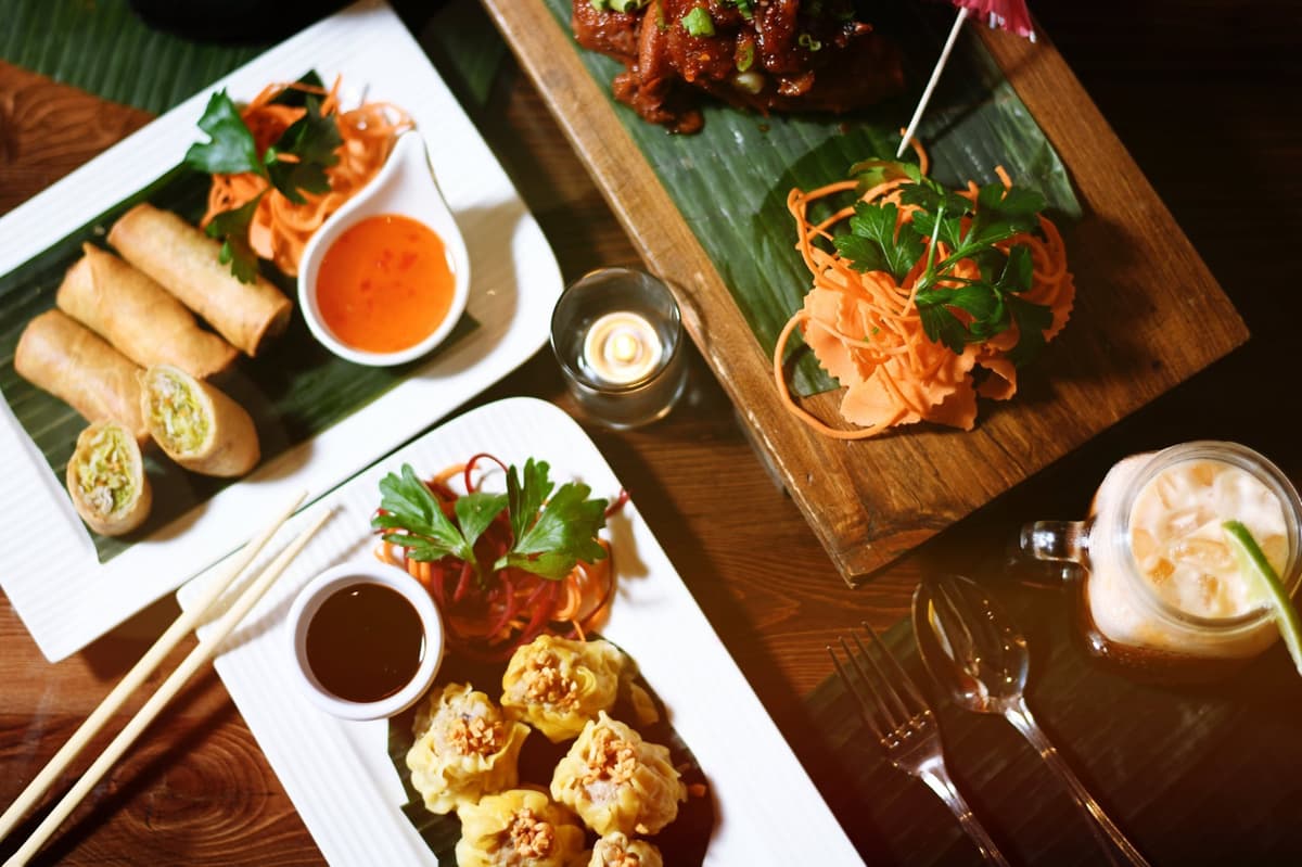 Crispy Chicken and Shrimp Dumpling